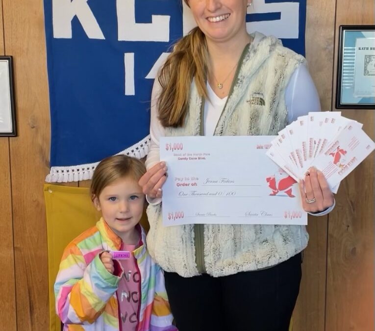 Torrington Woman Wins $1,000 in Santa Bucks